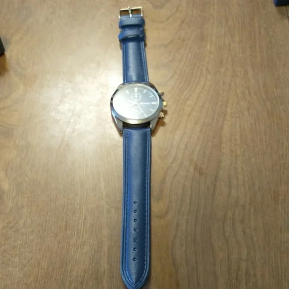 Classique Men's Watch with original case - Picture 4 of 10